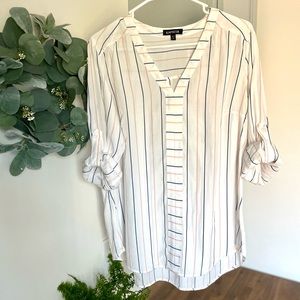 Express Women’s Popover Blouse Large Roll Tab Sleeves Stripes